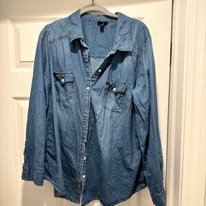 Torrid Denim Shirt — sz 2 (18/20)